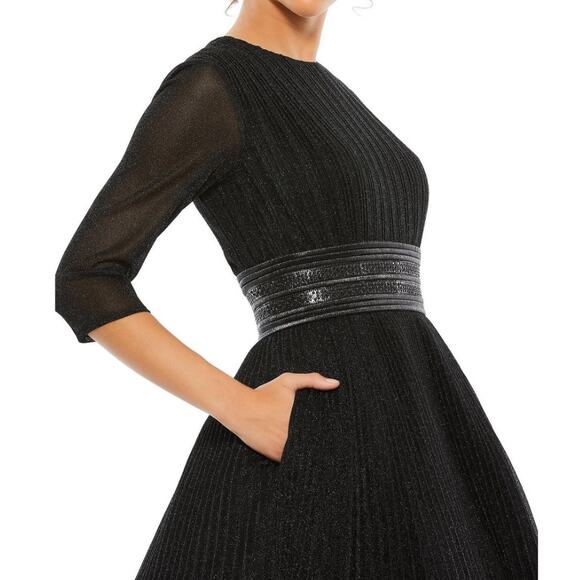Ieena for Mac Duggal Shimmering Pleated A Line 3/4 Sleeve Gown Black Womens 10 - Picture 5 of 11